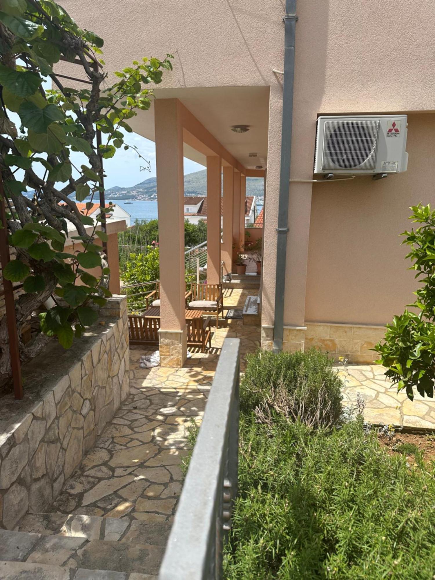 Apartments Zlatka Trogir Luaran gambar